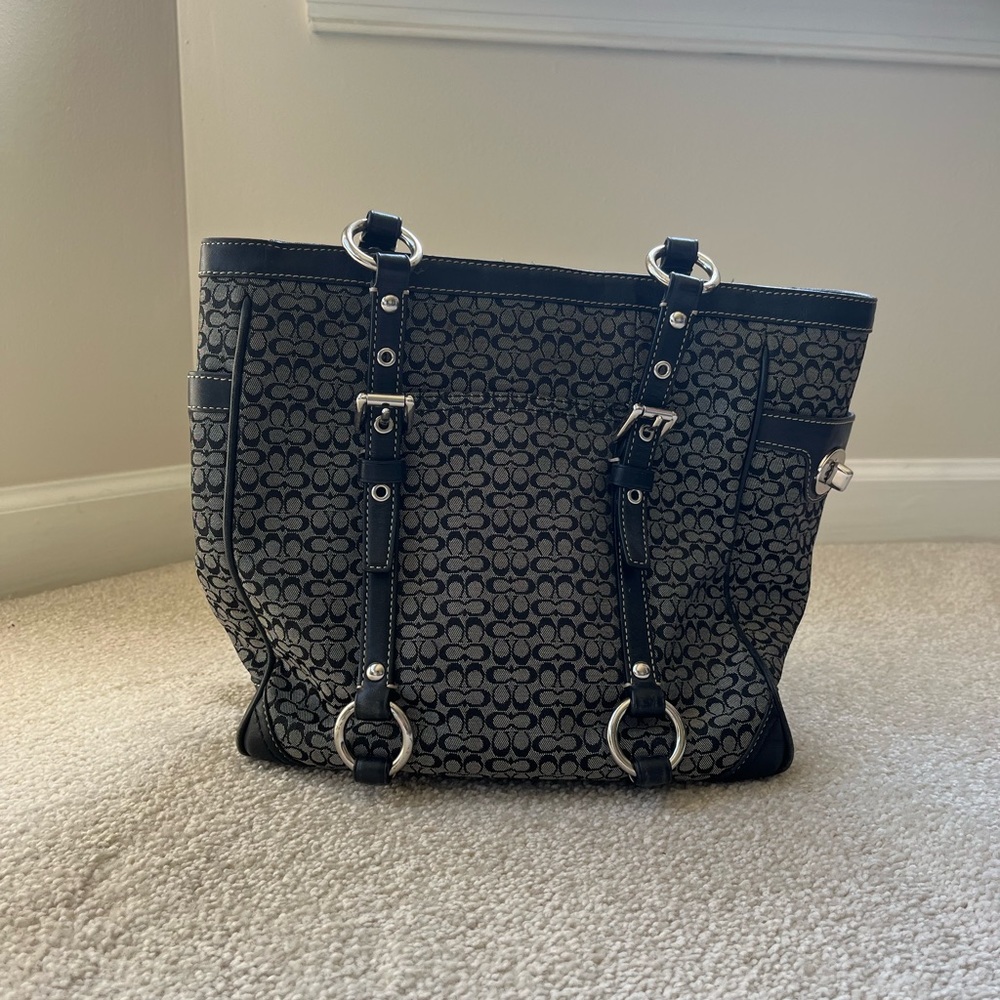 Coach Black Gray Canvas Leather Signature Tote Purse Shoulder Bag A0849-F11526